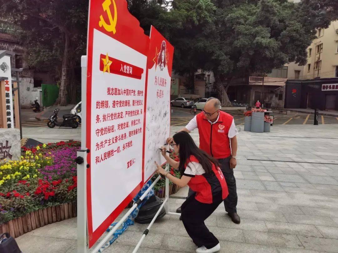 静夜思的作者是李白的什么游戏画面