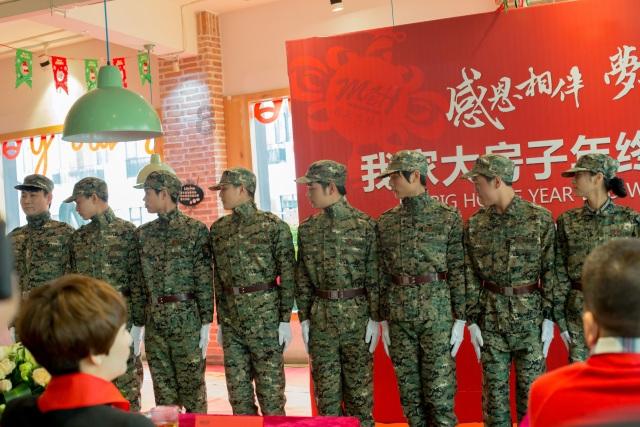 店家曝顾客手指被筷子扎破治疗花一万七 医院：未接到有关方异议